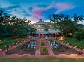 Grand Hotel Golf Resort & Spa, Autograph Collection，位于Point Clear的度假村