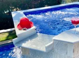 CHACARA THA&THI COND FECHADO WI FI SPA e PISC AQUECECIMENTO SOLAR