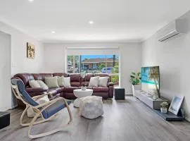 Discover Mount Annan Spacious 6-BR House