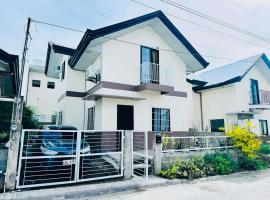 3 Bedroom House near Davao Airport，位于达沃市的酒店