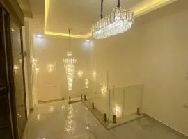 1 massive Bedroom with King Bed with Terrace with view on Irbid City, Private and massive Living room and Private Kitchen, the most luxurious apartment in Irbid its perfect option for Newley married couplesمن افخم الشقق في اربد وخيار ممتاز للمتزوجين الجدد