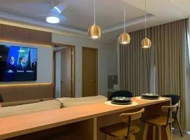 Apartamento Luxuoso 1 Q ao lado do shoppingLZ 1510