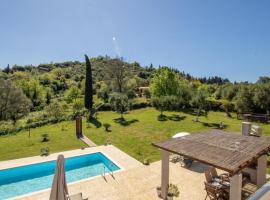 Villa Nima Corfu Private pool，位于Kothoníkion的别墅