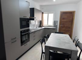 APT Oasi Urbana，位于圣朱利安斯的酒店