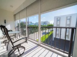 Enjoy Fully Equipped 2BR Condo Near The Beach