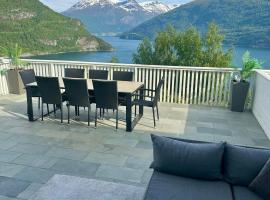 Leilighet med fantastisk utsikt，位于史特林的酒店