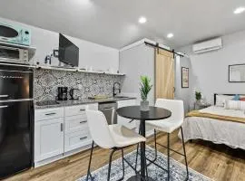 Tiny House with Private Outdoor Space Location
