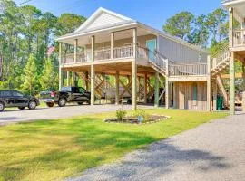 Dauphin Island Escape Near Beach and Bike Path!