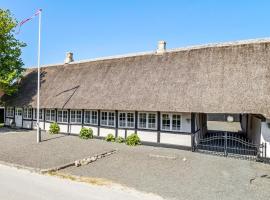 Nice Home In Samsø With Kitchen，位于Toftebjerg的度假屋