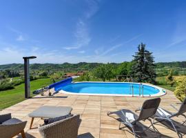 3 Bedroom Stunning Home In Mace，位于Mače的酒店