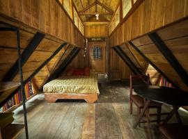 La Casa del Árbol，位于Shell的酒店