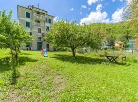 Nice Apartment In Loco Di Rovegno