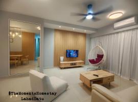 The Moments Homestay，位于拿笃的酒店