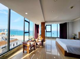 Happy Light Hotel Nha Trang，位于芽庄的酒店