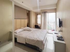 RedLiving Springwood Residence - Living space，位于Warungmangga的酒店