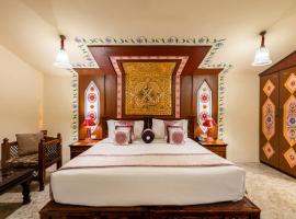 Chokhi Dhani The Ethnic 5-Star Deluxe Resort，位于斋浦尔的酒店