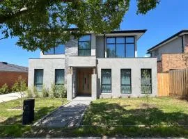 Elegant Private Rooms in Doncaster East