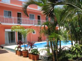 Avamada Lodge
