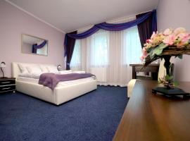 Zajazd Monki，位于Mońki的酒店