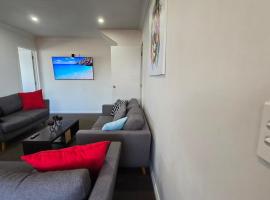 3bd unit feilding，位于菲尔丁的酒店