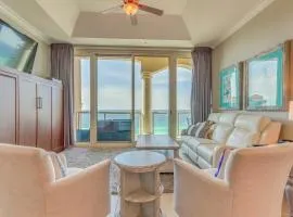 Pensacola Beach Penthouse with View and Pool Access!
