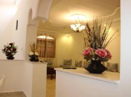 VILLA COSY Luxe Tlemcen，位于特莱姆森的酒店