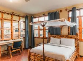Forest Sunset Hotel