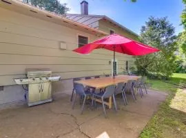 Charming Highland Falls Home Less Than 2 Mi to West Point!