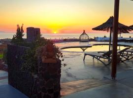 Thea Luxury Resort，位于费拉的酒店