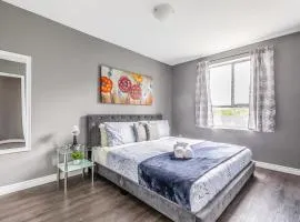 2BR Apt - Near Downtown Hamilton - Sleeps 6