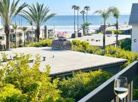 Oceanview Retreat - Steps to the Beach and 2 Pools