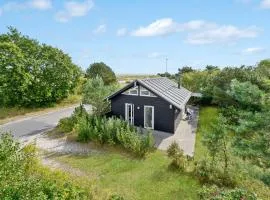 Beautiful Home In Grenaa With Kitchen