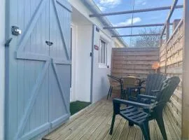 Pavillon rénové avec terrasse privative au cœur de Jard-sur-Mer, proche plages et port - FR-1-336-155