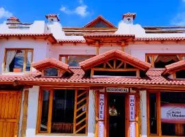 Hotel Maderanegra By Huasicama