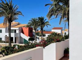 Lujo en Menorca, Ciutadella, piscina, padel, aparcamiento，位于萨卡莱塔的公寓