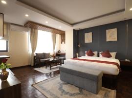 Apex Business Hotel - Tribhuvan International Airport, Kathmandu，位于加德满都的酒店