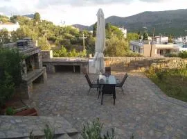 ΒΙΛΑ ΧΡΥΣΟΥΛΑ