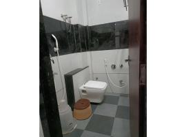 peakview hotel，位于Maheshwar的酒店