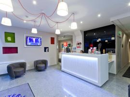 The Originals City, Glassy Hôtel Marne-la-Vallée Est, Meaux，位于莫城的酒店