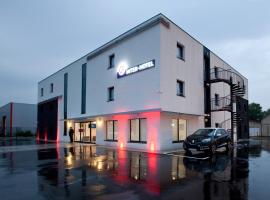 The Originals City, Glassy Hôtel Marne-la-Vallée Est, Meaux，位于莫城的酒店