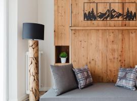 PINZOLO MOUNTAIN LODGE，位于平佐洛的酒店