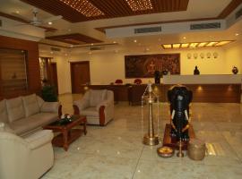 Hotel Savera Park，位于德里久尔的酒店