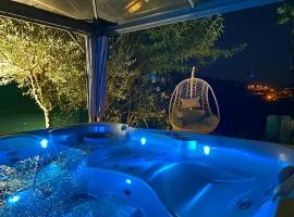 T&A Lodge AVEC SPA JACUZZI à 11km de la plage