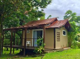 Pousada das Palmeiras，位于萨利诺波利斯的木屋