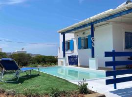 Blue and White Paros private house，位于帕罗斯岛的酒店