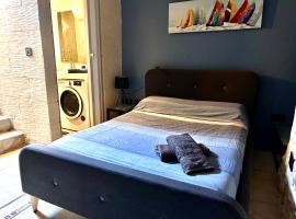 luxery birgu apartment，位于维洛里奥萨的酒店