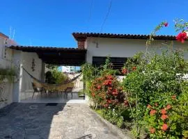 Casa super arejada no melhor de Miramar