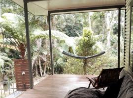 Kaba Kada House - Daintree Rainforest，位于Diwan的酒店