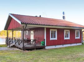 3 Bedroom Amazing Home In Holmsjö，位于Holmsjö的酒店