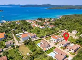 Four-Bedroom Holiday Home In Muline